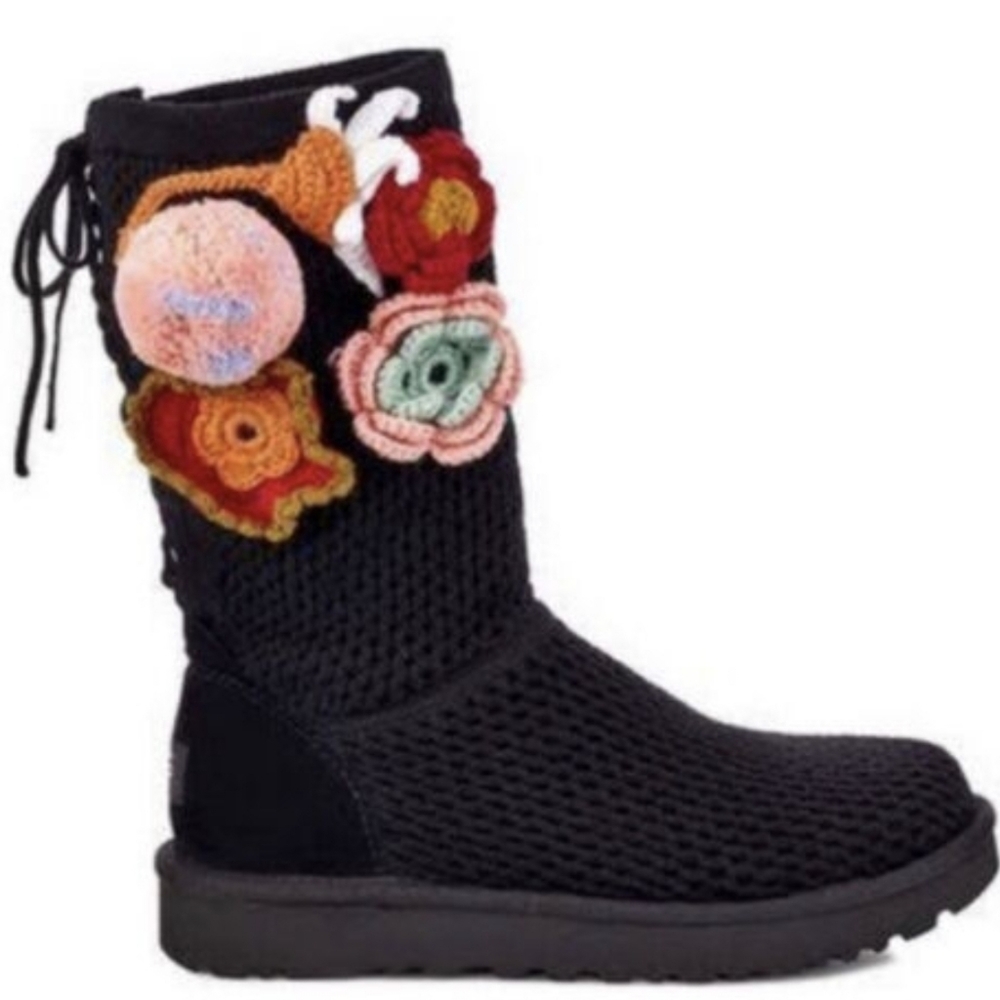Uggs crochet boots us size 6